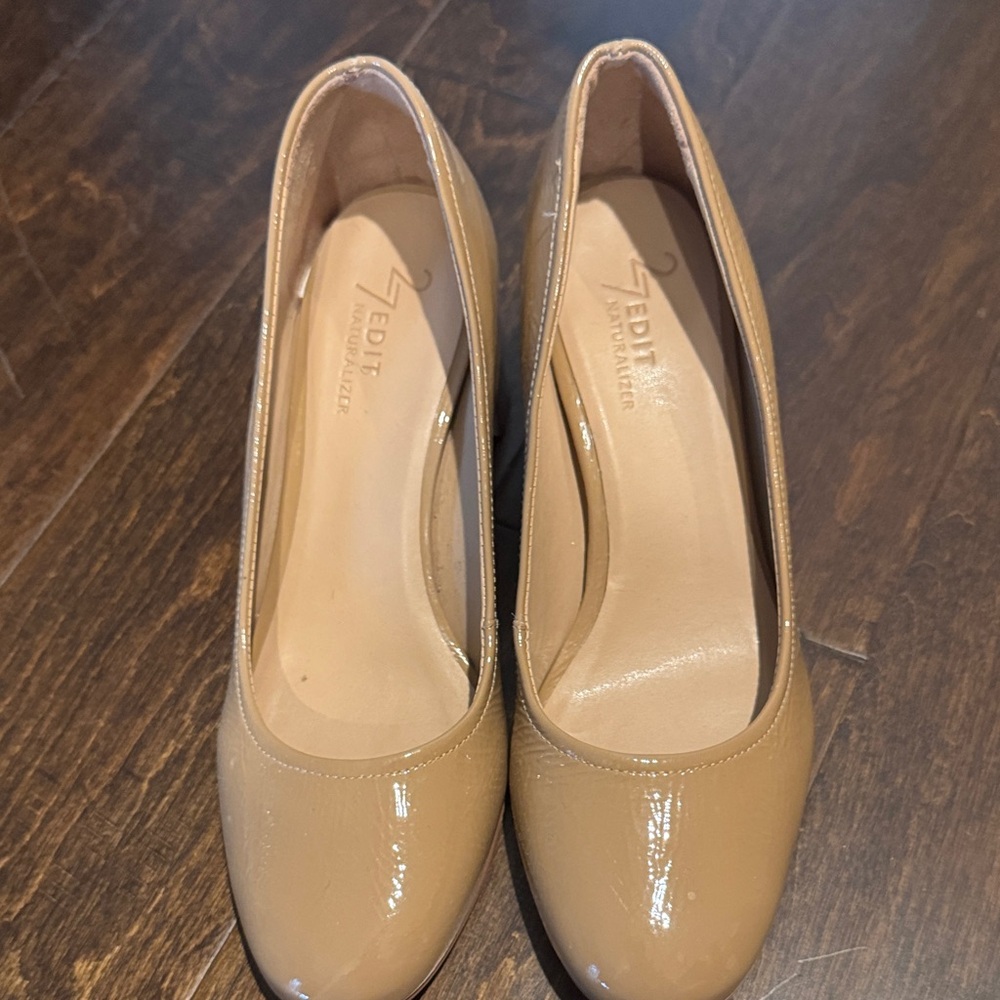 27 EDIT Shiny Tan Heels